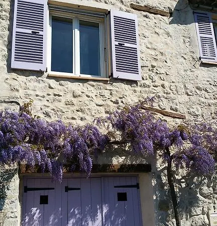 La Maison à La Glycine Hébergement de vacances *